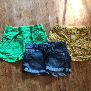 Lot - girls shorts